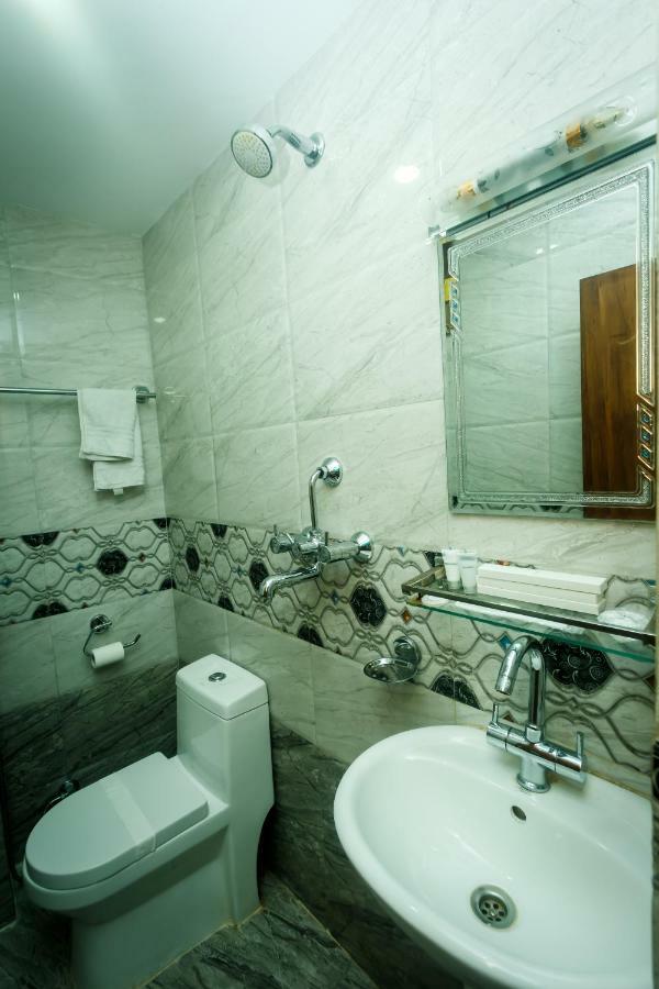 Hotel Rosemary Homes カトマンズ エクステリア 写真